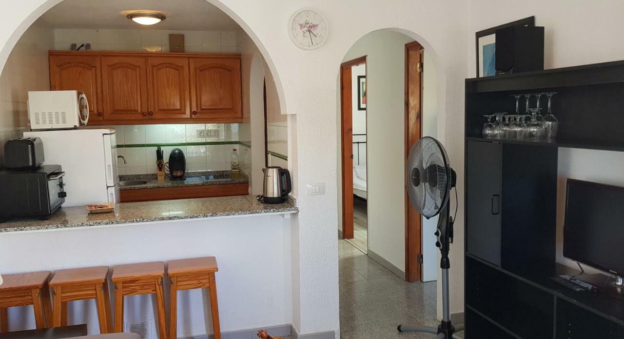 Two Bedroom Apartment 2 Min From Beach Mogán Exterior foto